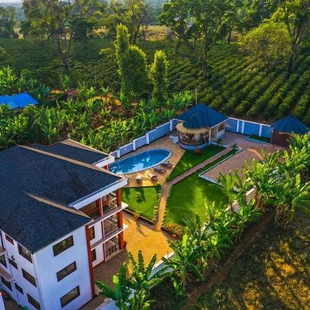 Dual Mountain View Lodge Моші Екстер'єр фото