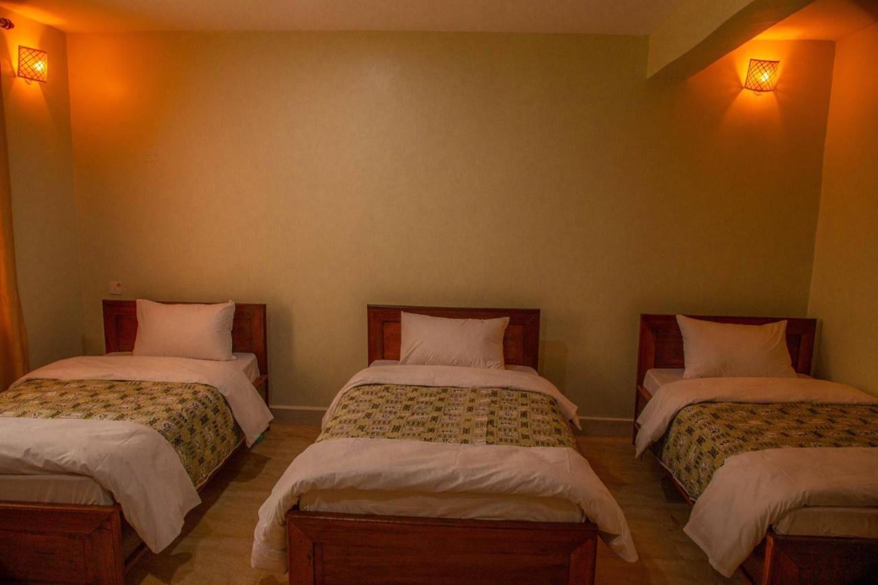 Dual Mountain View Lodge Моші Екстер'єр фото