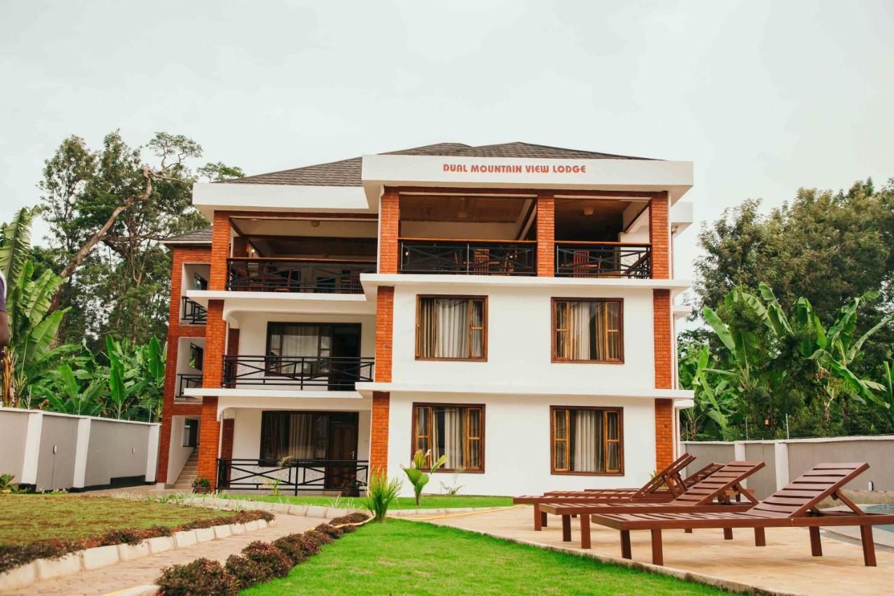 Dual Mountain View Lodge Моші Екстер'єр фото