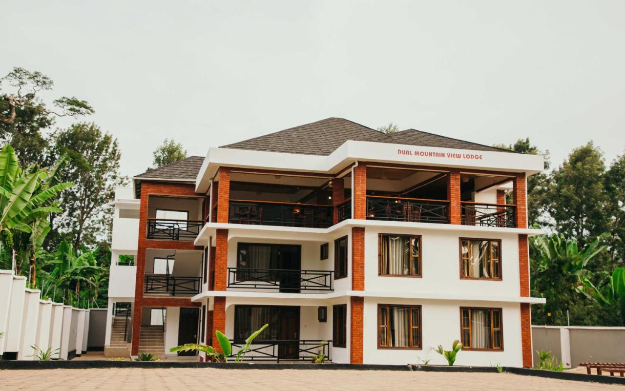 Dual Mountain View Lodge Моші Екстер'єр фото